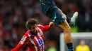 Di babak kedua, Atletico Madrid beberapa kali menciptakan peluang. (OSCAR DEL POZO/AFP)