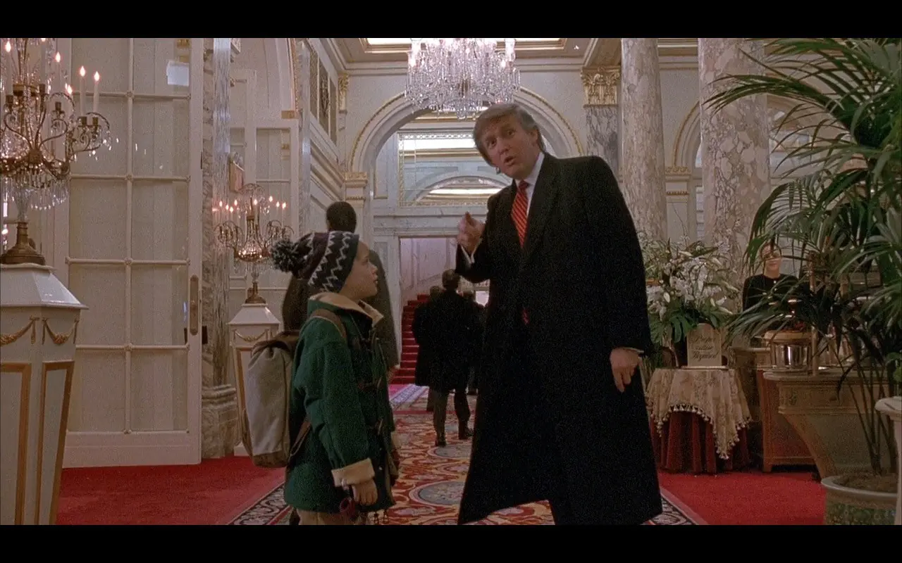 Donald Trump berakting di Home Alone 2