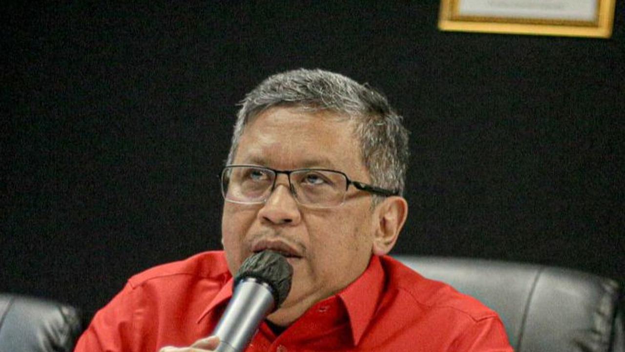 Lebih lanjut, Hasto mengatakan, rapat TPN dihadiri para tokoh masyarakat dan profesional. <br>