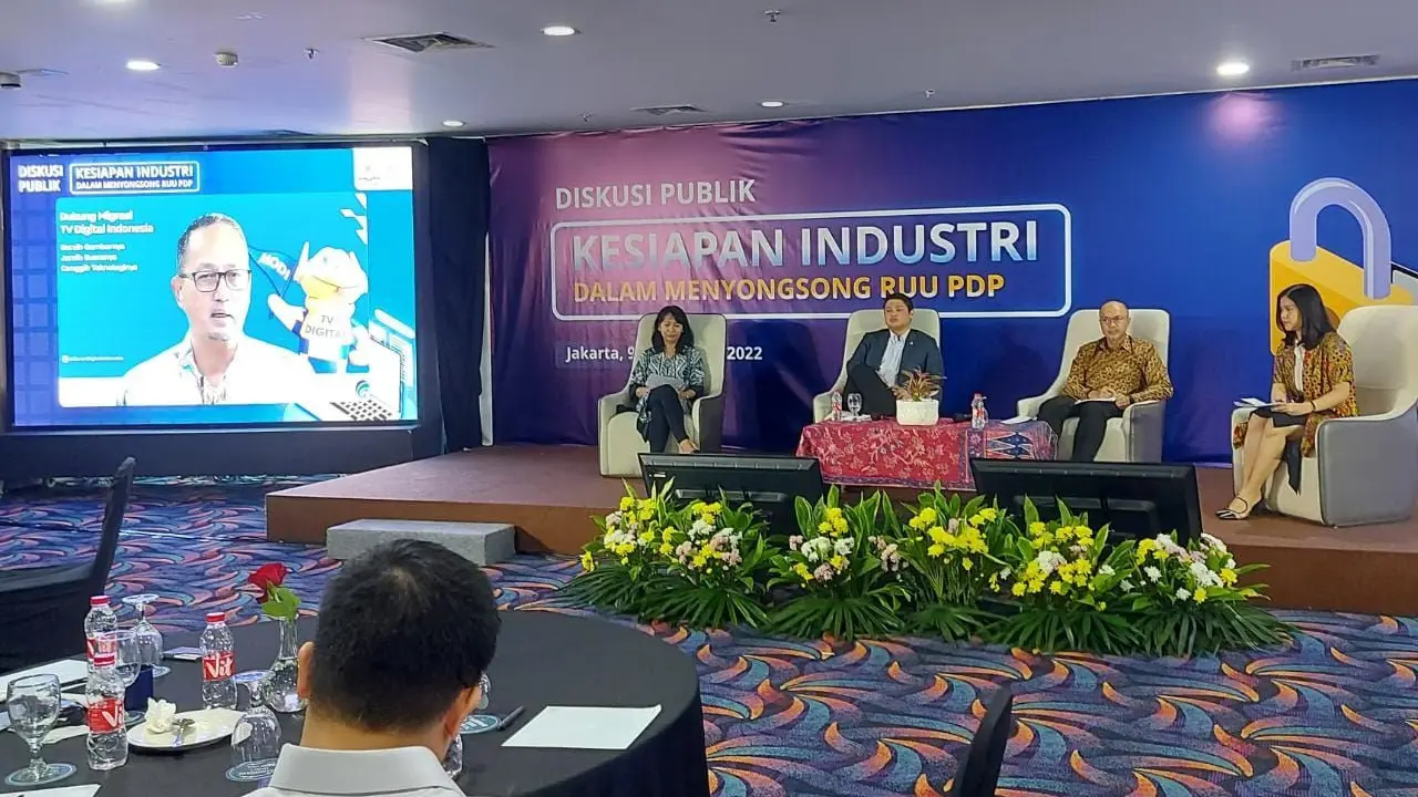 “Diskusi Publik Kesiapan Industri Dalam Menyongsong RUU PDP” di Hotel Four Points by Sheraton Jakarta (09/09/2022).