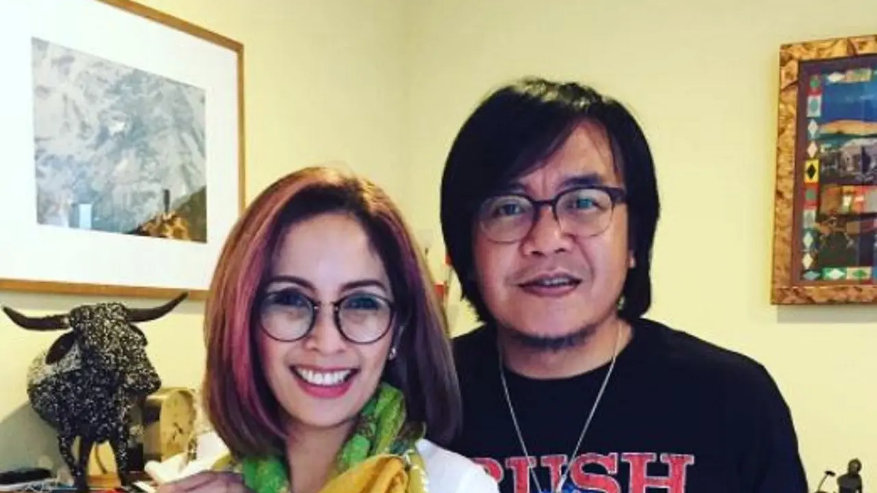 [Bintang] Ari Lasso dan Vitta Dessy