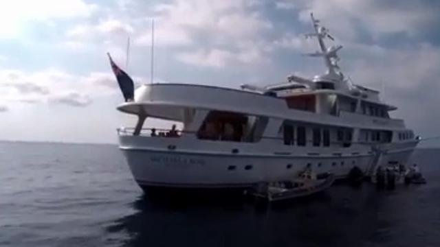 Jangkar Kapal Asing Rusak Karang di Gili Trawangan