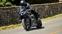 Yamaha YZF-R7 berwarna Matte Raven Black. (Motorcyclistonline/ Rendy Yansah)