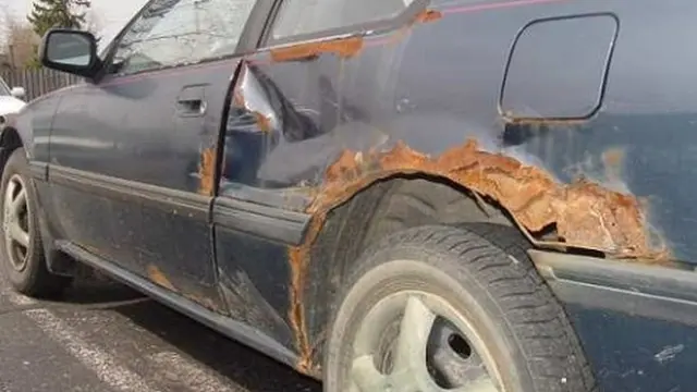 karat pada mobil