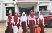 Senyum Naila Mulai Jalani MPLS Sekolah Rakyat