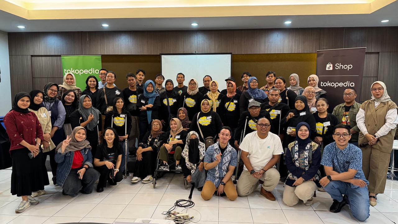 Penyandang Disabiitas Ikuti Pelatihan Bisnis Online di Solo