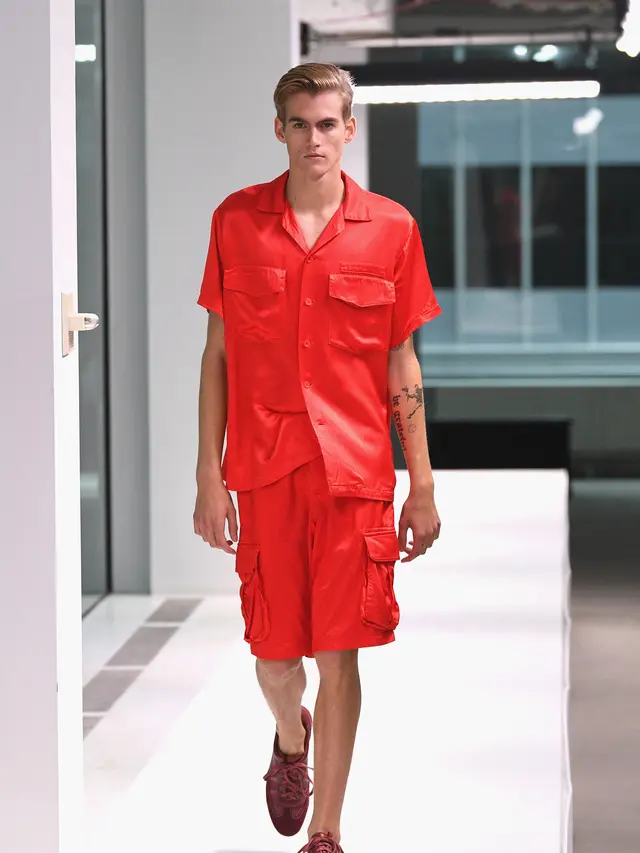 Presley Gerber berjalan di runway fashion show Sies Marjan dalam New York Fashion Week, 9 September 2018.   (Slaven Vlasic / GETTY IMAGES NORTH AMERICA / Getty Images via AFP)