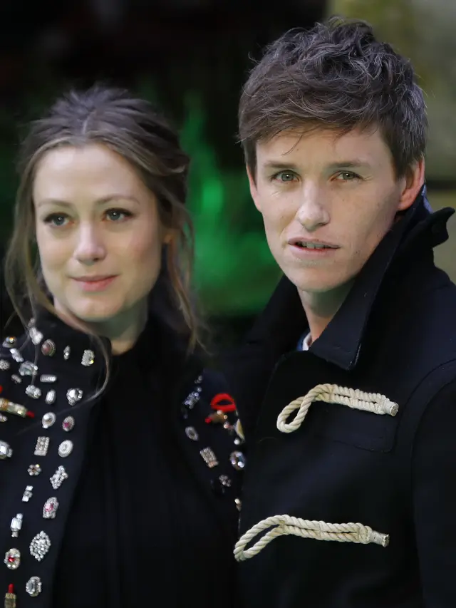 [Bintang] Eddie Redmayne