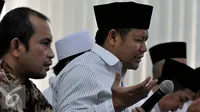 Ketua Umum PKB, Muhaimin Iskandar (kanan) saat memimpin doa bersama untuk kesuksesan Muktamar NU ke-33, Jakarta, Kamis (30/7/2015). Muktamar tersebut akan digelar 1-5 Agustus 2015 di Jombang, Jatim.(Liputan6.com/JohanTallo)