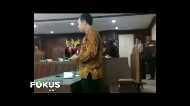 Pengacara yang menganiaya hakim saat sidang perdata dijebloskan ke Rutan Polres Jakarta Pusat.