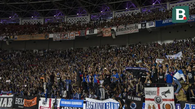 Dukungan Aremania saat Away
