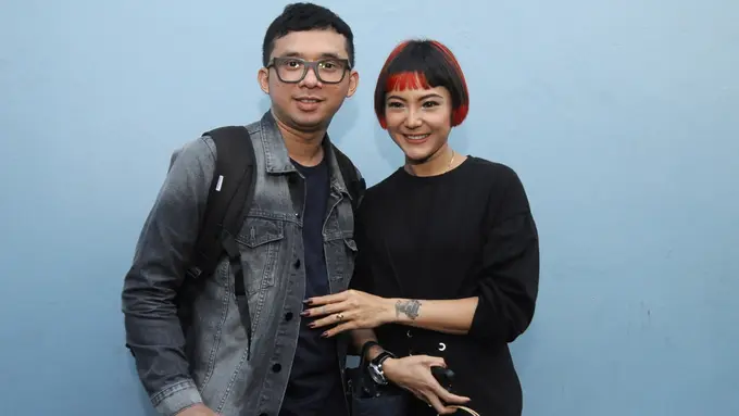 [Bintang] Poppy Sovia dan Ahmad Gussaoki