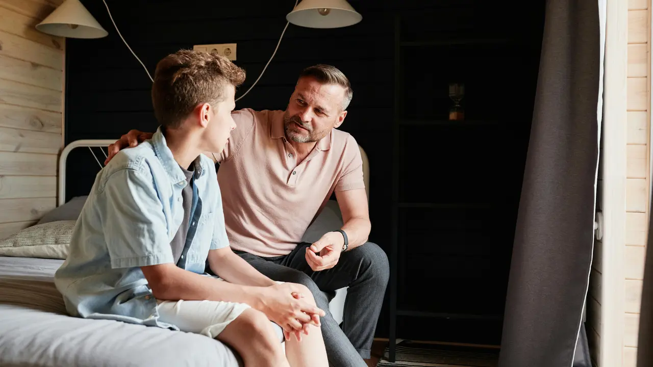 7 Langkah Bijak Orangtua Saat Anak Mulai Menyukai Lawan Jenis (photo by pexels)