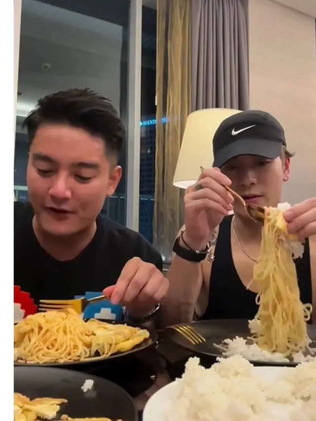 6 Potret Jackson Wang Naik BB 4 Kg di Jakarta, Kuliner Indonesia Bikin Nagih