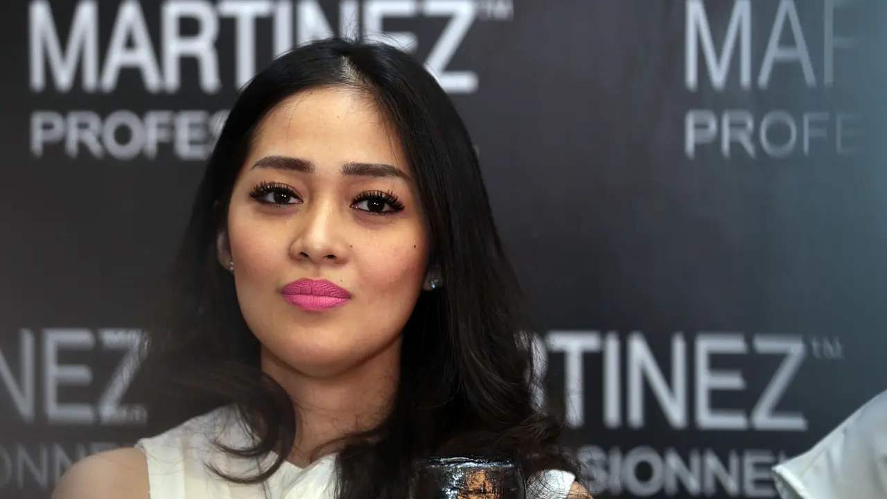 [Bintang] Gracia Indri