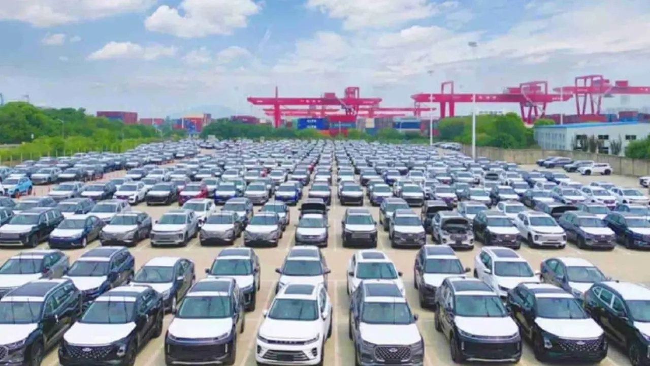 Ekspor mobil Tiongkok sepanjang paruh pertama 2023 capai 2,14 juta unit (Carnewschina)