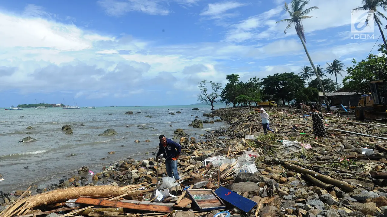 Terjangan Tsunami Luluh Lantakkan Sumur Ujung Kulon