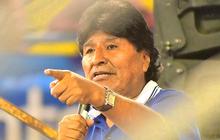 VIDEO Mencekam, Gerombolan Pria Bertopeng Tembaki Konvoi Kendaraan Mantan Presiden Bolivia Evo Morales, Sopirnya Terluka