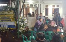 Sebelum meninggal Dokter Andra memaksa ingin tidur bersama ibu