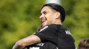 Kevin Diks dipasang sebagai starter saat Borussia Monchengladbach bertandang ke markas Delmenhorst dalam laga&nbsp;putaran pertama DFB Pokal 2025/2026, Minggu (17/8/2025). (Dok. Borussia Monchengladbach)