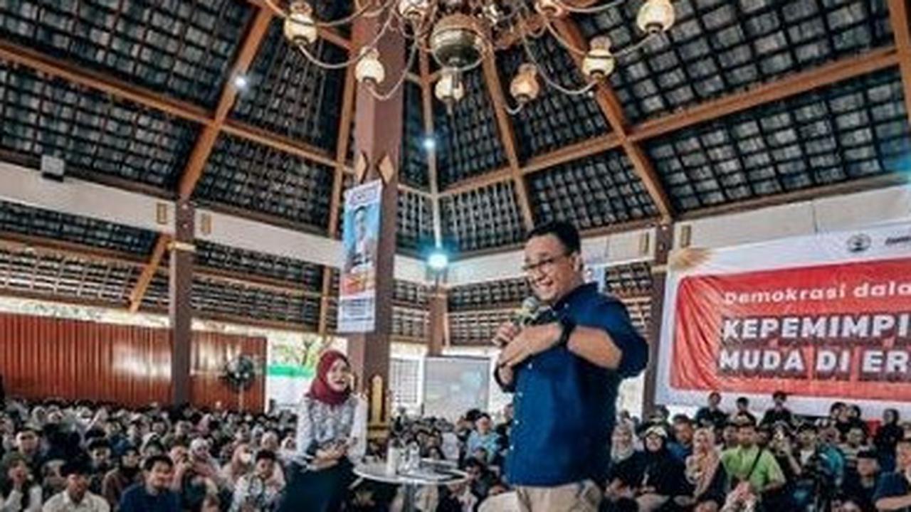 Anies Baswedan keliling kampus