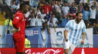 Diincar Banyak Klub, Napoli Enggan Lepas Striker Mautnya