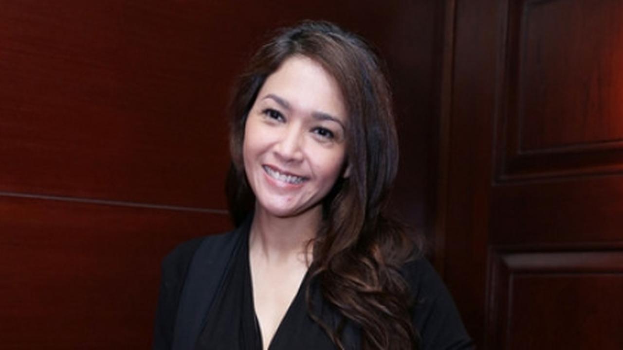 Curhatan Maia Estianty Tentang Kesendiriannya di Twitter