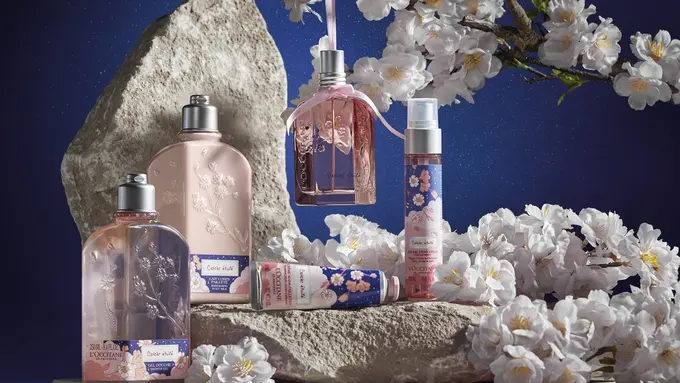 Rangkaian “Starry Cherry Blossom”