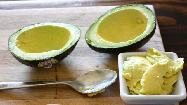 20150722-Bibir Hitam? Mudah, Ini Tips Memerahkan Bibir dengan Bahan Alami 3