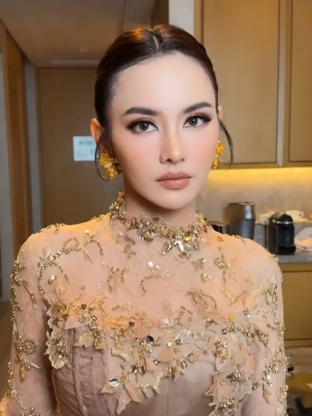 Mahalini bridesmaid Aaliyah Massaid