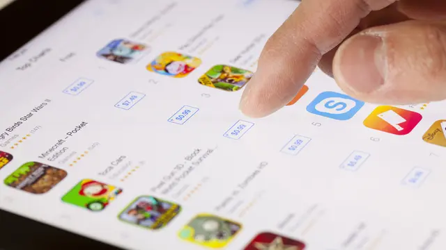 Aplikasi di smartphone