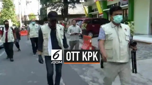 Komisi Pemberantasan Korupsi menggeledah kantor dinas PU dan dinas Pengadaan Kota Yogyakarta. Penggeledahan terkait dengan OTT yang menangkap dua jaksa dalam proyek perbaikan saluran air.