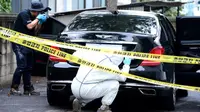  Mobil yang ditemukan tak jauh dari jasad Lee In-won (Reuters)