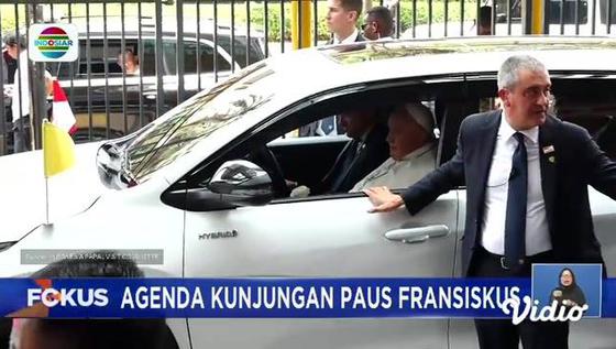 Fokus : Antusiasme Warga Sapa Paus Fransiskus di Jakarta