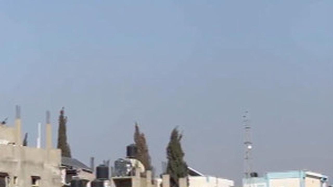 Detik-Detik Pesawat Tempur Israel Membombardir Sekolah di Kamp Pengungsi Gaza, Gadis Kecil Lari Kencang Selamatkan Diri