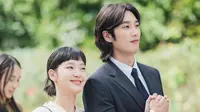 Ahn Bo Hyun Mulas Parah Sampai Susah Bangun dari Kasur Usai Lakoni Kissing Scene dengan Kim Go Eun