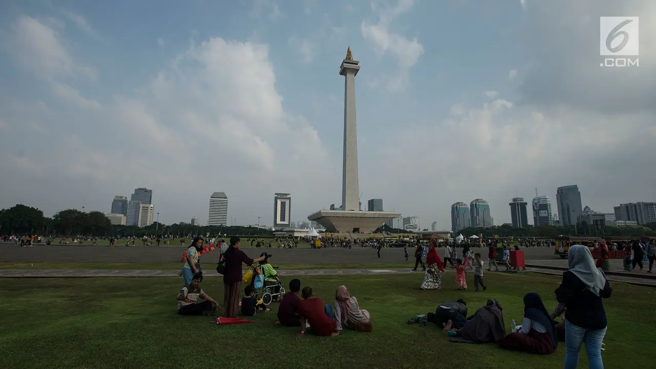 Monas