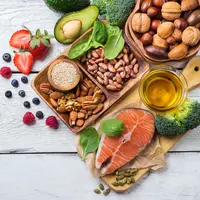 Ilustrasi makanan sehat/copyrightshutterstock/Antonina Vlasova