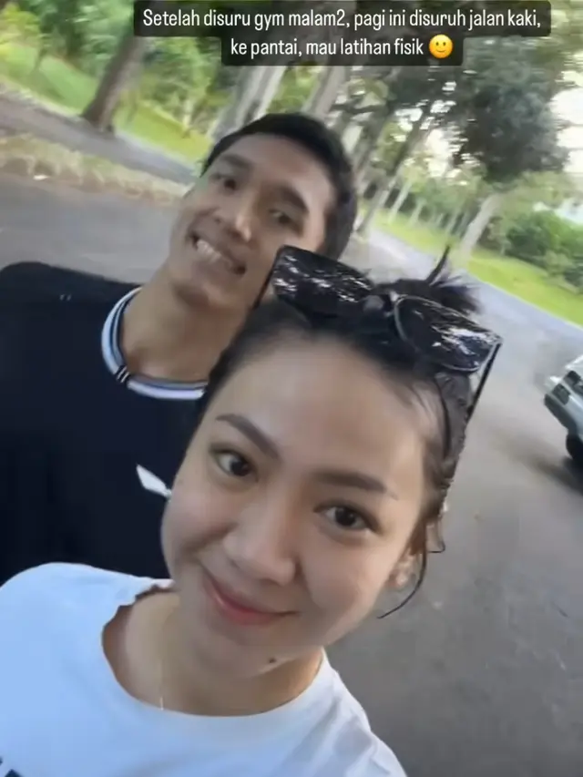 Jonatan Christie dan Shanju Bulan Madu