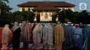 ASN diminta menggunakan pakaian muslim dan membawa sajadah untuk memudahkan shalat di lapangan Balai Kota Depok. (merdeka.com/ Arie Basuki)