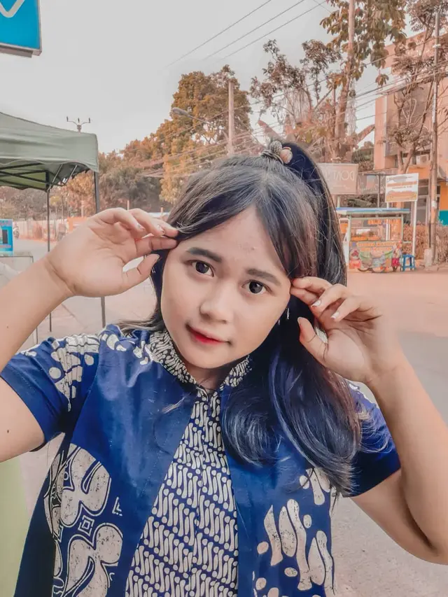 Potret Ulan Dwi Tami seleb TikTok yang disangka kembaran Brisia Jodie