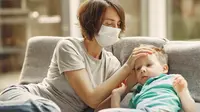 Simak tips menurunkan demam anak dengan kompres. (pexels.com/Gustavo Fring)