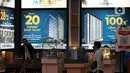 Orang-orang mengunjungi pameran Indonesia Properti Expo di Jakarta Convention Centre, Jakarta, Minggu (15/5/2022). Indonesia Property Expo atau IPEX 2022 dilaksanakan pada 15 hingga 22 Mei mendatang. Pameran tersebut melibatkan  41 developer/pengembang yang terdiri dari 11 pengembang subsidi dan 30 pengembang non subsidi. (Liputan6.com/Johan Tallo)