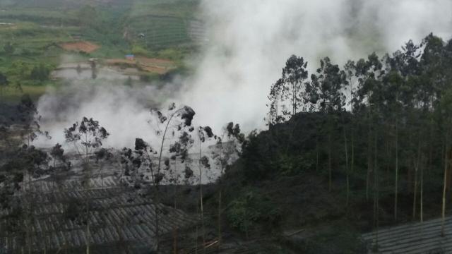 Lahan pertanian rusak akibat letusan Kawah Sileri setinggi 150 meter. (Foto: Liputan6.com/BPBD Banjarnegara/Muhamad Ridlo)