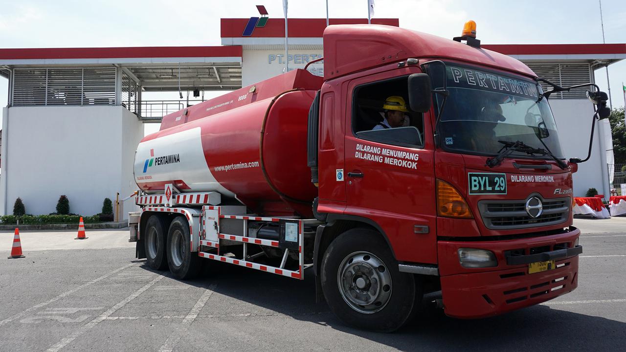 Truk Tangki Pertamina