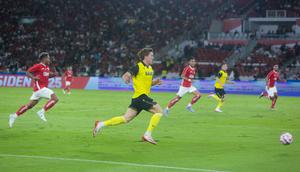 Dengan hasil ini, Oxford United mengirim sinyal kuat sebagai kandidat juara di turnamen Piala Presiden 2025, sekaligus memberi kebanggaan tersendiri bagi fans Indonesia lewat performa apik Ole Romeny. (Bola.com/M Iqbal Ichsan)