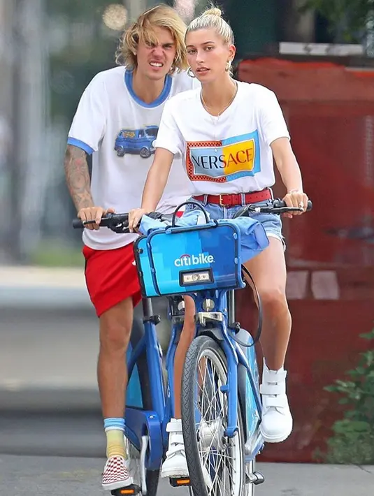 Penyanyi tersebut pun ingin keluarganya mengalami hal yang juga ia alami semasa kecil. (instagram/justinbiebertrackerrr)