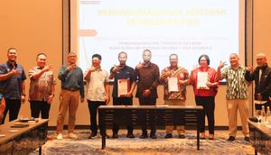 PT Krakatau Steel (Persero) Tbk (KRAS) bersama KSO PT Wijaya Karya (Persero) Tbk yaitu PT Nindya Karya serta KSO Rabana-Abipraya-SBS-Singgar memasok pipa baja untuk Pekerjaan Konstruksi Terintegrasi Rancang dan Bangun Pembangunan Pipa Transmisi Gas Dumai – Sei Mangkei (Dusem) Segmen 1 dan 2.