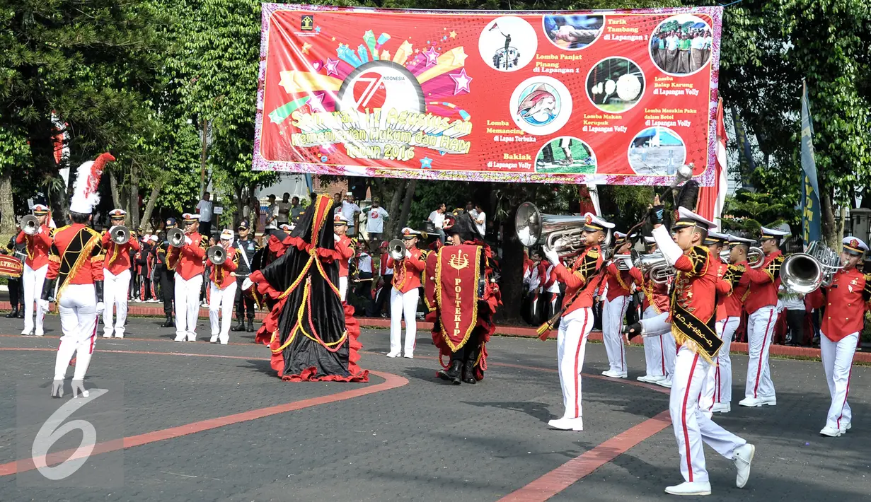 Suasana pembukaan semarak 17 Agustus-an di BPSDM Kemenkumham, Cinere, Depok, Jumat (12/8). Semarak 17-an ini merupakan rangkaian dari peringatan HUT Republik Indonesia ke-71. (Liputan6.com/Yoppy Renato)