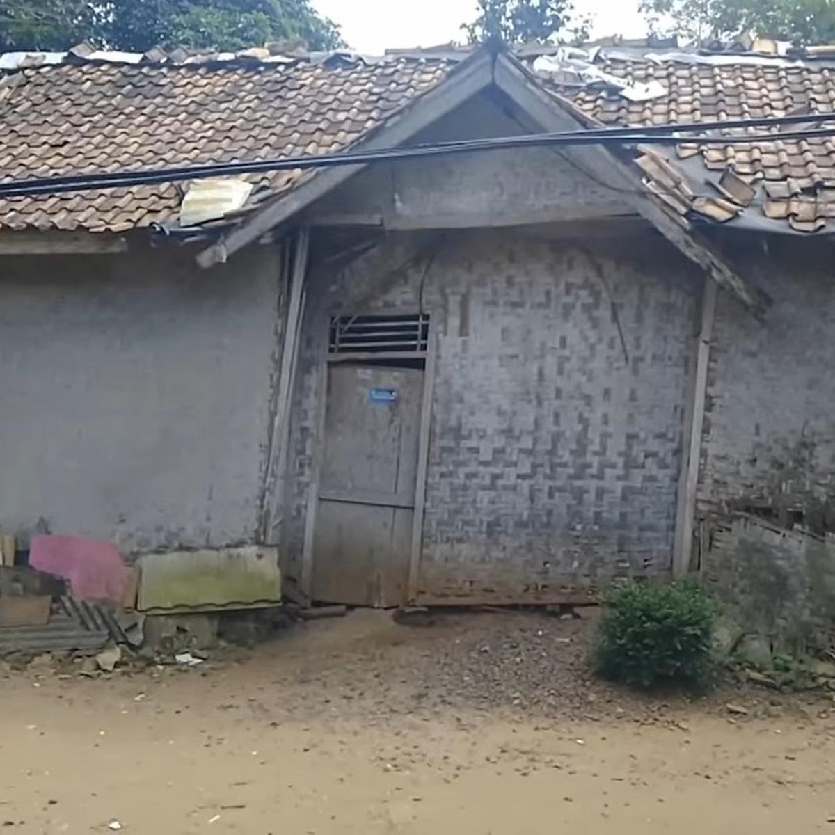 Pilu sekeluarga di Lebak hidup di rumah tak layak